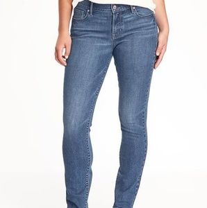 Old navy mid rise straight leg curvy Jean size 18